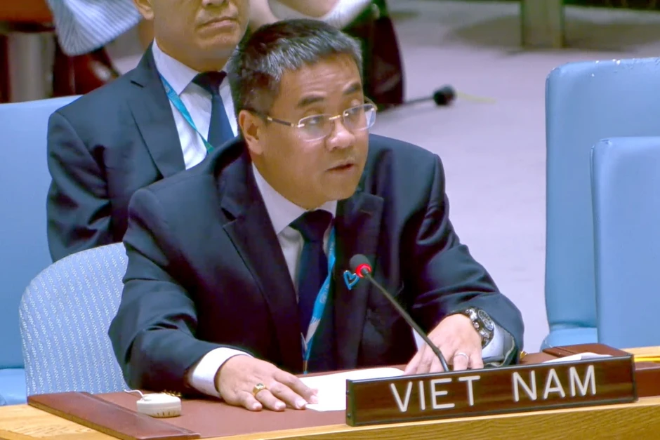 Việt Nam kêu gọi không để diễn biến tại Trung Đông làm lu mờ vấn đề Palestine Việt Nam kêu gọi không để diễn biến tại Trung Đông làm lu mờ vấn đề Palestine