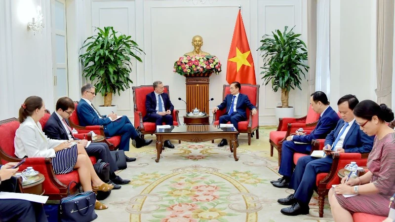 Việt Nam là đối tác tin cậy, có vị trí chiến lược quan trọng của Pháp tại châu Á-Thái Bình Dương Việt Nam là đối tác tin cậy, có vị trí chiến lược quan trọng của Pháp tại châu Á-Thái Bình Dương