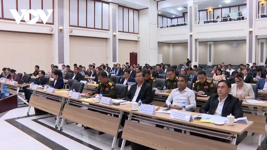 Việt Nam là nhà đầu tư nước ngoài lớn thứ 2 tại Lào Việt Nam là nhà đầu tư nước ngoài lớn thứ 2 tại Lào