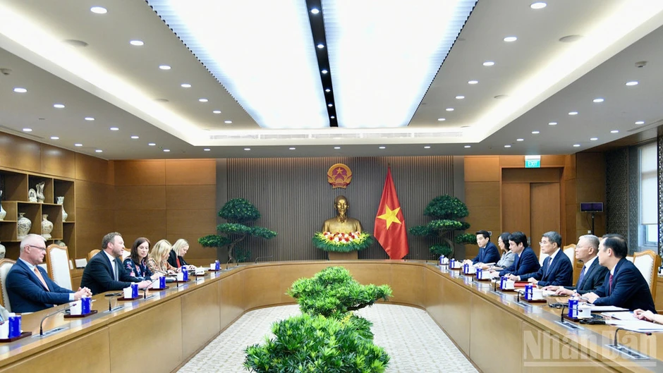 Việt Nam luôn coi trọng việc củng cố và phát triển quan hệ với Estonia Việt Nam luôn coi trọng việc củng cố và phát triển quan hệ với Estonia