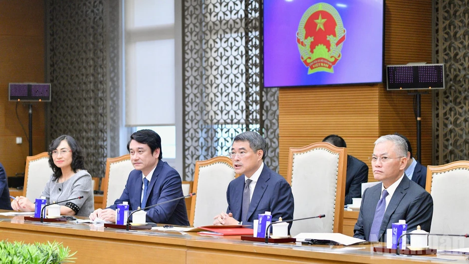Việt Nam luôn coi trọng việc củng cố và phát triển quan hệ với Estonia Việt Nam luôn coi trọng việc củng cố và phát triển quan hệ với Estonia