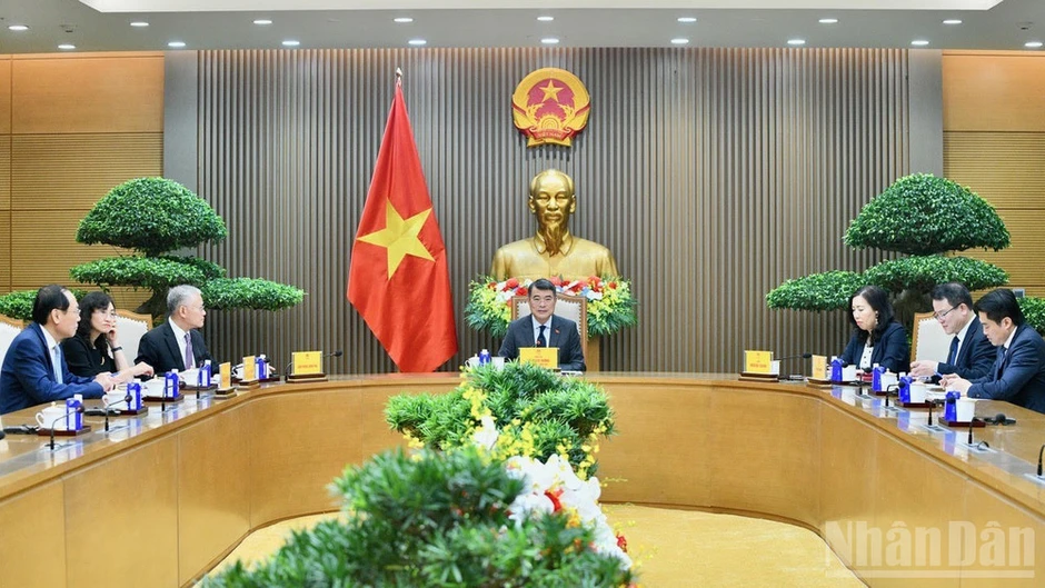 Việt Nam luôn mong muốn làm sâu sắc hơn nữa quan hệ hợp tác nhiều mặt với Hà Lan Việt Nam luôn mong muốn làm sâu sắc hơn nữa quan hệ hợp tác nhiều mặt với Hà Lan