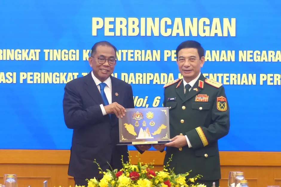 Việt Nam - Malaysia thúc đẩy hợp tác quốc phòng, vì lợi ích chung của khu vực và mỗi nước Việt Nam - Malaysia thúc đẩy hợp tác quốc phòng, vì lợi ích chung của khu vực và mỗi nước