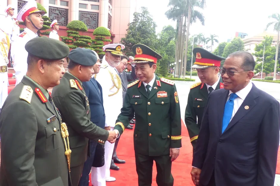 Việt Nam - Malaysia thúc đẩy hợp tác quốc phòng, vì lợi ích chung của khu vực và mỗi nước Việt Nam - Malaysia thúc đẩy hợp tác quốc phòng, vì lợi ích chung của khu vực và mỗi nước