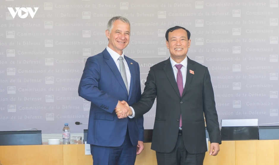 Việt Nam - Pháp thúc đẩy hợp tác chiến lược về quốc phòng và an ninh Việt Nam - Pháp thúc đẩy hợp tác chiến lược về quốc phòng và an ninh