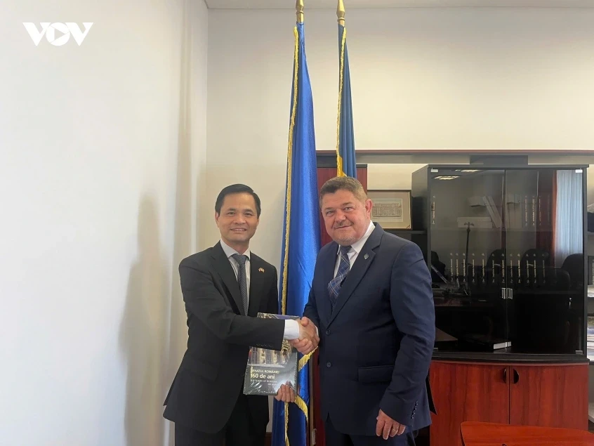 Việt Nam - Romania nhất trí tăng cường tin cậy chính trị và hợp tác đa phương Việt Nam - Romania nhất trí tăng cường tin cậy chính trị và hợp tác đa phương