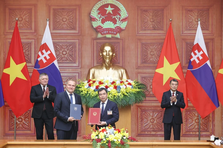 Việt Nam - Slovakia trao nhiều văn kiện hợp tác quan trọng Việt Nam - Slovakia trao nhiều văn kiện hợp tác quan trọng