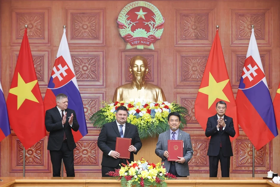 Việt Nam - Slovakia trao nhiều văn kiện hợp tác quan trọng Việt Nam - Slovakia trao nhiều văn kiện hợp tác quan trọng