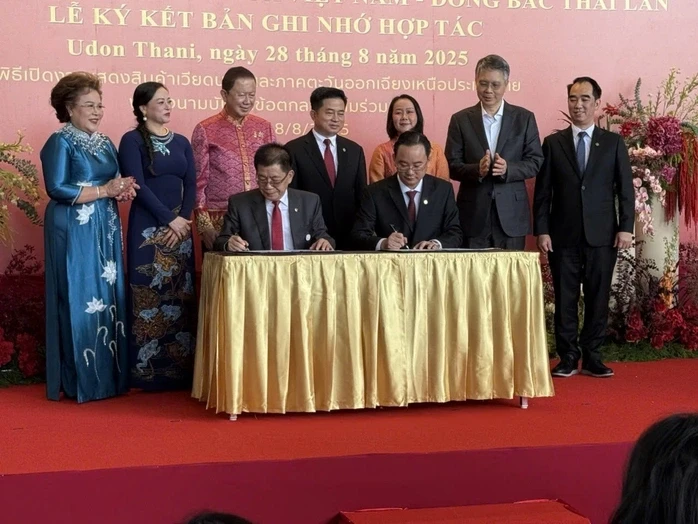 Việt Nam - Thái Lan hướng tới những tầm cao mới Việt Nam - Thái Lan hướng tới những tầm cao mới