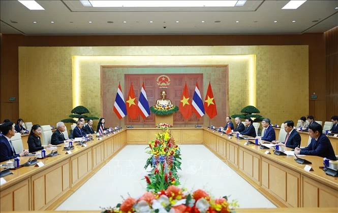 Việt Nam - Thái Lan nhất trí thúc đẩy triển khai thực chất Chiến lược 'Ba kết nối' Việt Nam - Thái Lan nhất trí thúc đẩy triển khai thực chất Chiến lược 'Ba kết nối'