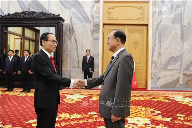Việt Nam, Triều Tiên quyết tâm thúc đẩy phát triển quan hệ song phương Việt Nam, Triều Tiên quyết tâm thúc đẩy phát triển quan hệ song phương