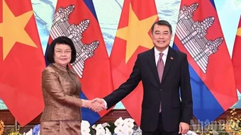 Việt Nam và Campuchia ưu tiên hàng đầu cho quan hệ tốt đẹp, truyền thống, hợp tác toàn diện, bền vững