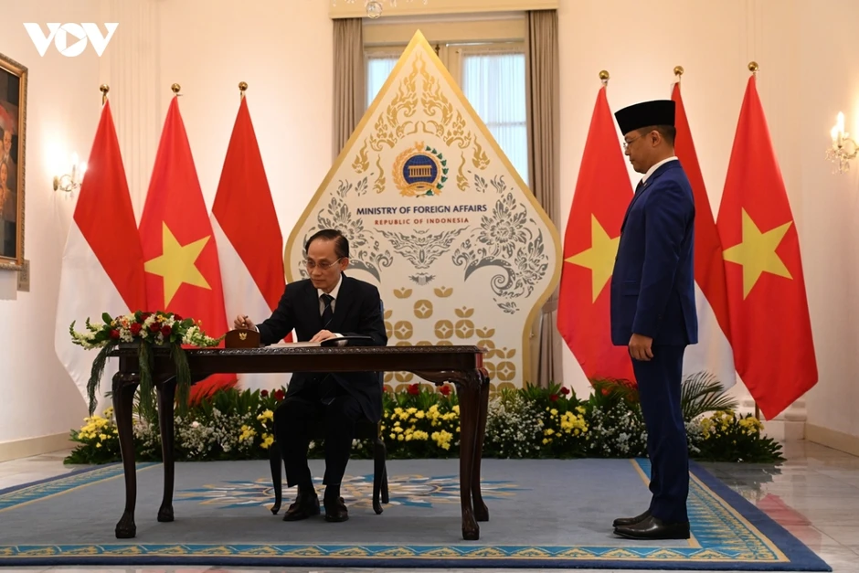 Việt Nam và Indonesia ký Chương trình Hành động giai đoạn 2026-2030 Việt Nam và Indonesia ký Chương trình Hành động giai đoạn 2026-2030