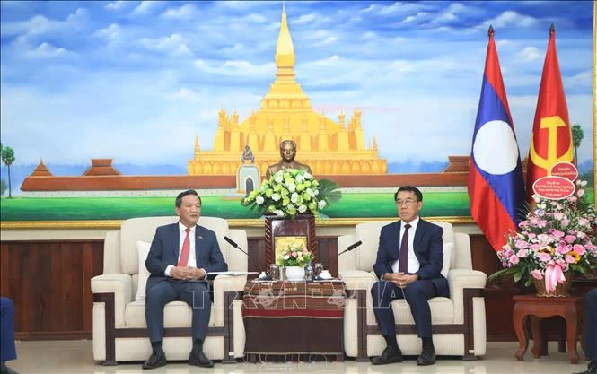 Việt Nam và Lào luôn đồng hành trong mọi giai đoạn lịch sử của hai nước Việt Nam và Lào luôn đồng hành trong mọi giai đoạn lịch sử của hai nước