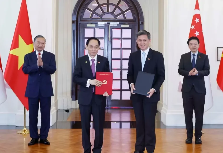 Việt Nam và Singapore ký kết hàng loạt văn kiện hợp tác Việt Nam và Singapore ký kết hàng loạt văn kiện hợp tác