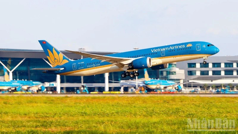 Vietnam Airlines - lực lượng nòng cốt của ngành hàng không Việt Nam Vietnam Airlines - lực lượng nòng cốt của ngành hàng không Việt Nam