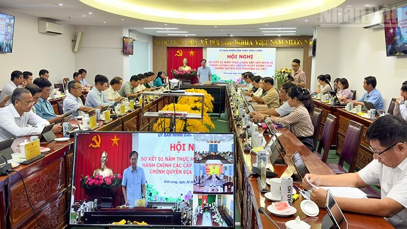 Vĩnh Long sơ kết 1 năm thực hiện chính quyền địa phương 2 cấp Vĩnh Long sơ kết 1 năm thực hiện chính quyền địa phương 2 cấp