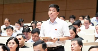 Với hiểm họa sinh học, không có cơ hội sửa sai, không có nút "undo"
