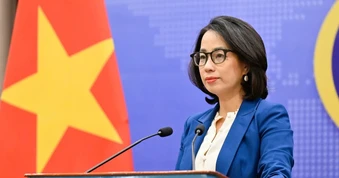 Vụ tàu Khôi Nguyên: Đưa 48 người được cứu sống trở về đất liền