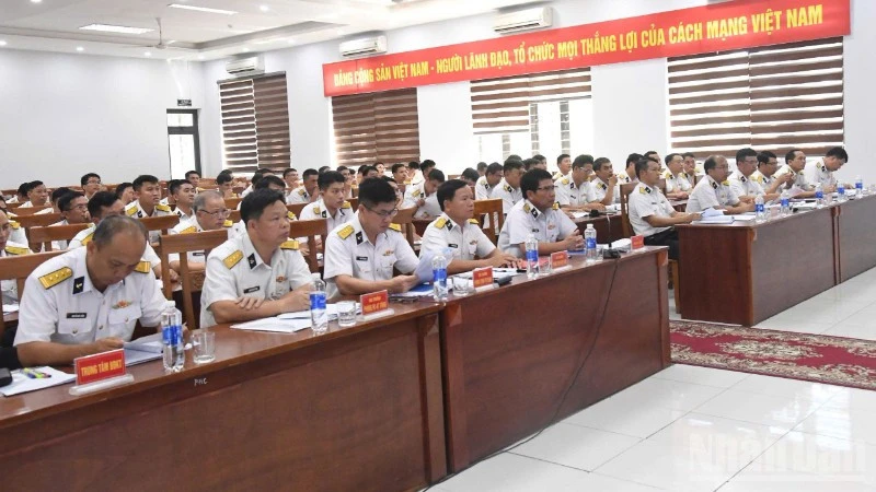 Vùng 3 Hải quân nâng cao chất lượng đội ngũ cán bộ tàu đáp ứng yêu cầu nhiệm vụ Vùng 3 Hải quân nâng cao chất lượng đội ngũ cán bộ tàu đáp ứng yêu cầu nhiệm vụ