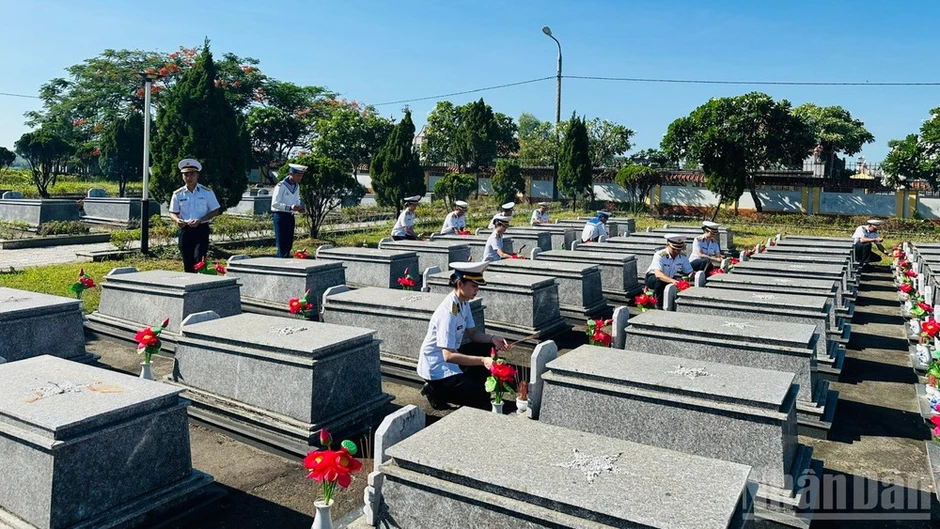 Vùng 3 Hải quân tổ chức nhiều hoạt động tri ân nhân Ngày Thương binh-Liệt sĩ Vùng 3 Hải quân tổ chức nhiều hoạt động tri ân nhân Ngày Thương binh-Liệt sĩ