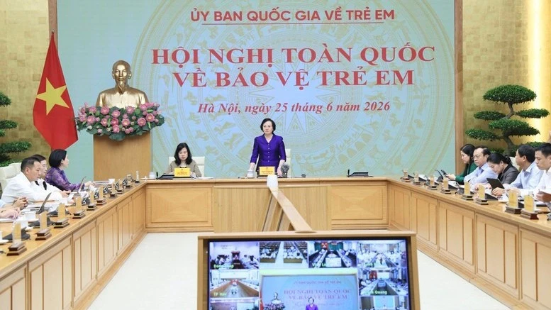 Xác định bảo vệ trẻ em là nhiệm vụ ưu tiên trong chiến lược phát triển con người Việt Nam Xác định bảo vệ trẻ em là nhiệm vụ ưu tiên trong chiến lược phát triển con người Việt Nam