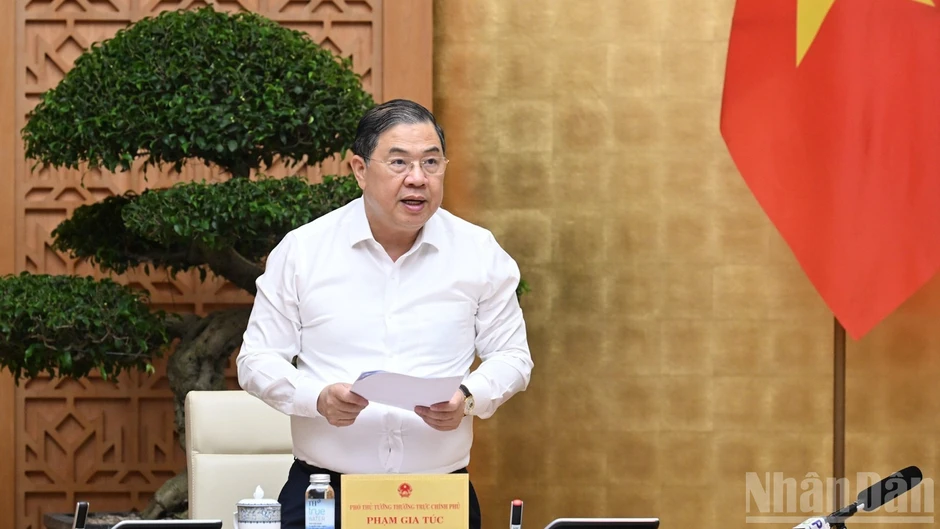 Xác định rõ các động lực tăng trưởng, tháo gỡ triệt để các điểm nghẽn, tạo chuyển biến tích cực hơn nữa Xác định rõ các động lực tăng trưởng, tháo gỡ triệt để các điểm nghẽn, tạo chuyển biến tích cực hơn nữa