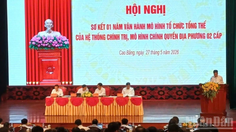 Xây dựng chính quyền cấp xã phục vụ nhân dân, kiến tạo phát triển Xây dựng chính quyền cấp xã phục vụ nhân dân, kiến tạo phát triển