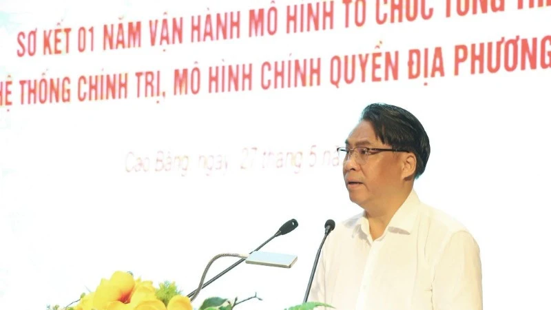 Xây dựng chính quyền cấp xã phục vụ nhân dân, kiến tạo phát triển Xây dựng chính quyền cấp xã phục vụ nhân dân, kiến tạo phát triển