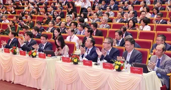 Xây dựng Đảng là nền tảng nâng cao hiệu quả công tác đối ngoại