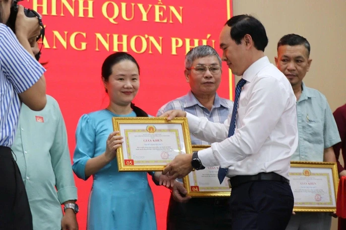 Xây dựng đội ngũ cán bộ hiểu dân, trọng dân