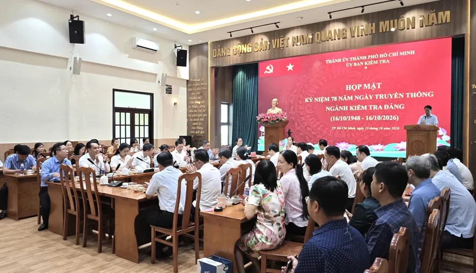Xây dựng đội ngũ cán bộ kiểm tra TPHCM liêm chính, chuyên nghiệp Xây dựng đội ngũ cán bộ kiểm tra TPHCM liêm chính, chuyên nghiệp