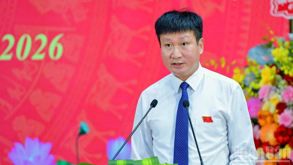 Xây dựng lực lượng Cảnh sát kinh tế Ninh Bình trong sạch, vững mạnh, hiện đại Xây dựng lực lượng Cảnh sát kinh tế Ninh Bình trong sạch, vững mạnh, hiện đại