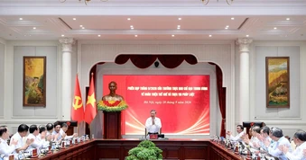 Xây dựng pháp luật và thực thi pháp luật phải là một chỉnh thể thống nhất