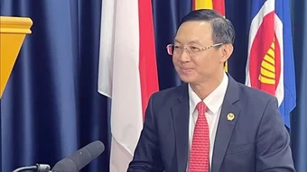 Xây dựng quan hệ chiến lược thế hệ mới Việt Nam-Singapore