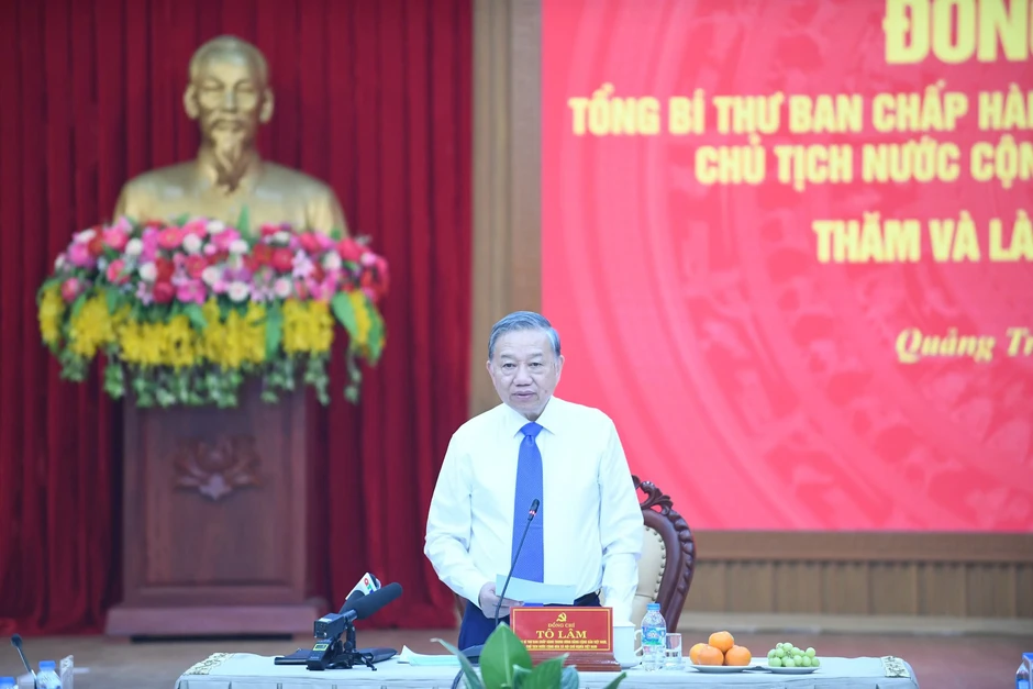 Xây dựng Quảng Trị là điểm đến hòa bình, tâm linh, hang động và biển đảo Xây dựng Quảng Trị là điểm đến hòa bình, tâm linh, hang động và biển đảo