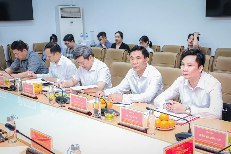 Xây dựng Tạp chí Cộng sản trở thành cơ quan lý luận chính trị hiện đại và có sức lan tỏa Xây dựng Tạp chí Cộng sản trở thành cơ quan lý luận chính trị hiện đại và có sức lan tỏa