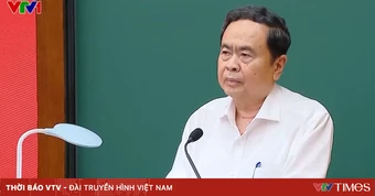 Xây dựng thể chế, pháp luật để kiến tạo phát triển