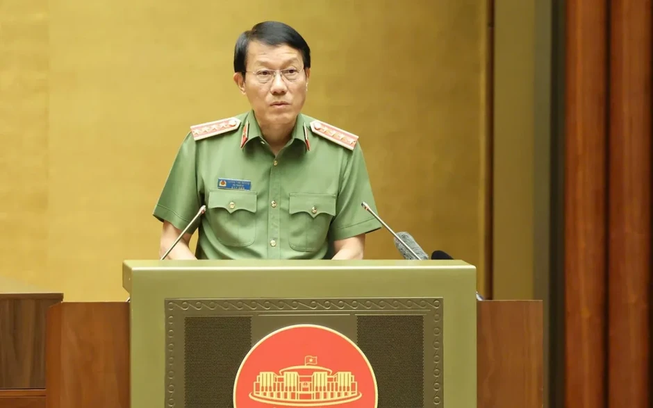Xây dựng xã hội kỷ cương, an toàn, văn minh, hài hòa, phát triển là trụ cột của mô hình phát triển đất nước Xây dựng xã hội kỷ cương, an toàn, văn minh, hài hòa, phát triển là trụ cột của mô hình phát triển đất nước