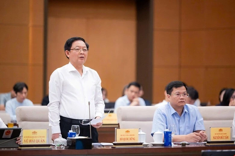 Xóa bỏ tư duy “không quản được thì cấm” và đặt ra các thủ tục biến tướng