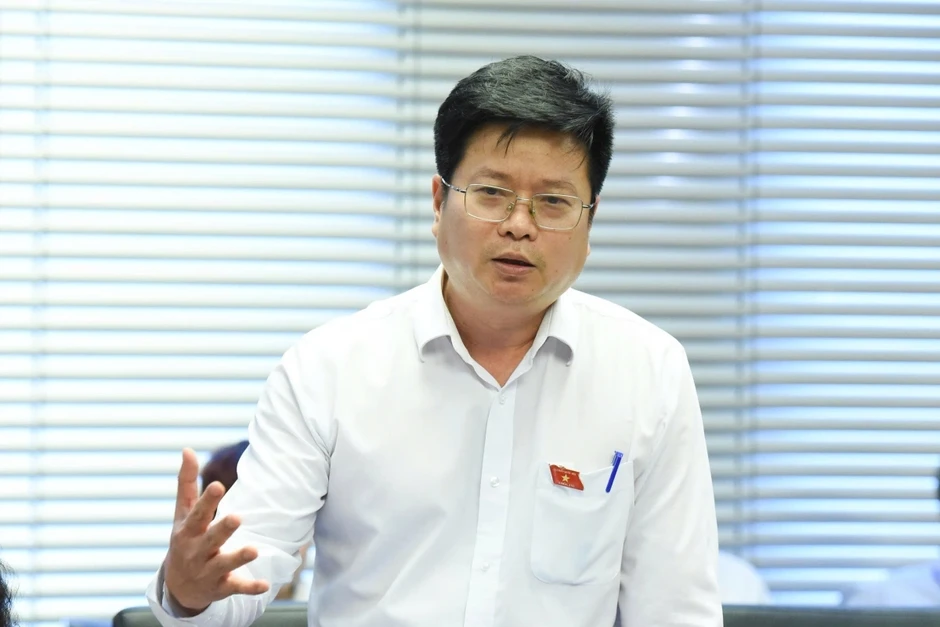 Xử lý 3 điểm bất cập để pháp luật từ "cồng kềnh" sang tinh gọn, hiện đại Xử lý 3 điểm bất cập để pháp luật từ "cồng kềnh" sang tinh gọn, hiện đại