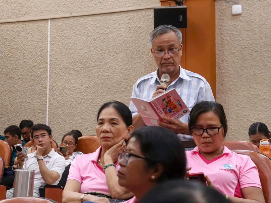 Ý kiến tâm huyết của cử tri là vốn quý đối với những người ứng cử Ý kiến tâm huyết của cử tri là vốn quý đối với những người ứng cử