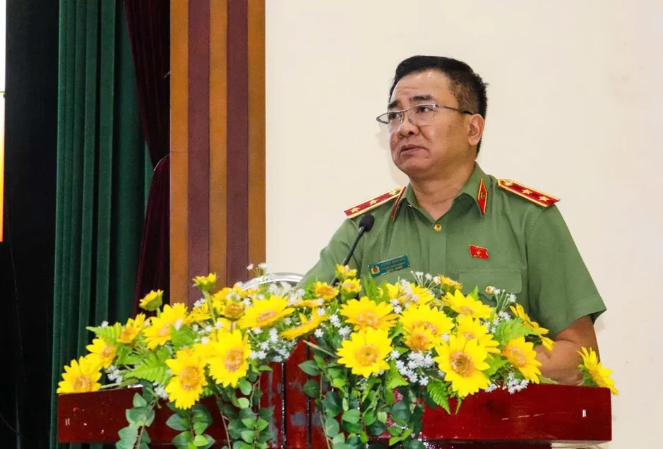 Ý kiến tâm huyết của cử tri là vốn quý đối với những người ứng cử Ý kiến tâm huyết của cử tri là vốn quý đối với những người ứng cử