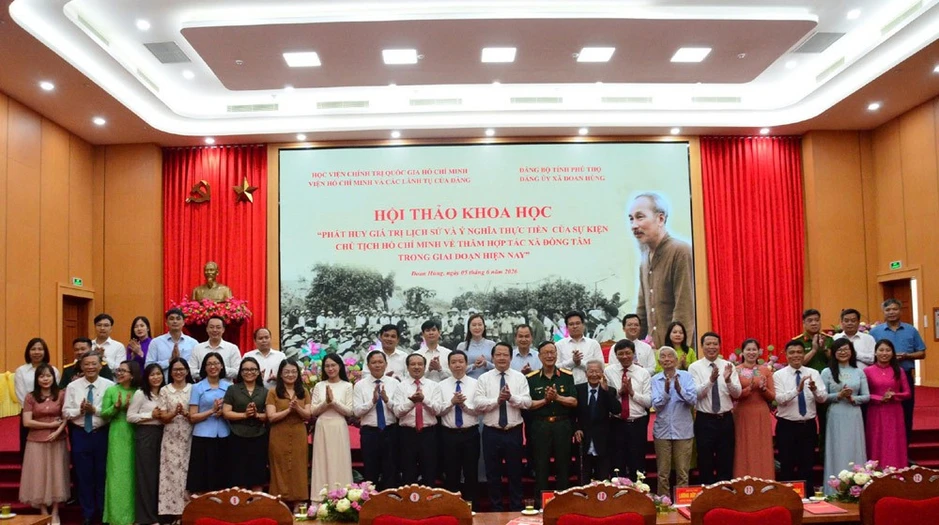Ý nghĩa và thực tiễn sự kiện Chủ tịch Hồ Chí Minh về thăm Hợp tác xã Đồng Tâm Ý nghĩa và thực tiễn sự kiện Chủ tịch Hồ Chí Minh về thăm Hợp tác xã Đồng Tâm