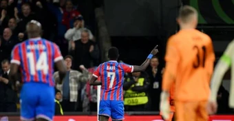 Quật ngã Shakhtar, Crystal Palace lần đầu vào chung kết châu Âu