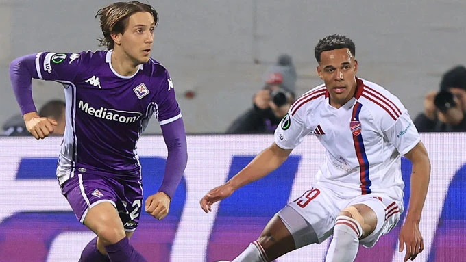Riccardo Braschi, 'Cavani mới' của Fiorentina gây chú ý sau màn ra mắt ở Conference League Riccardo Braschi, 'Cavani mới' của Fiorentina gây chú ý sau màn ra mắt ở Conference League