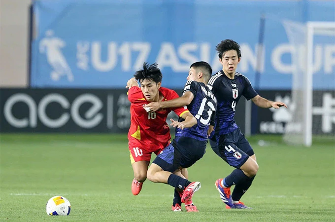 Vì sao ‘thần đồng’ HAGL Trần Gia Bảo vắng mặt ở U19 Việt Nam? Vì sao ‘thần đồng’ HAGL Trần Gia Bảo vắng mặt ở U19 Việt Nam?