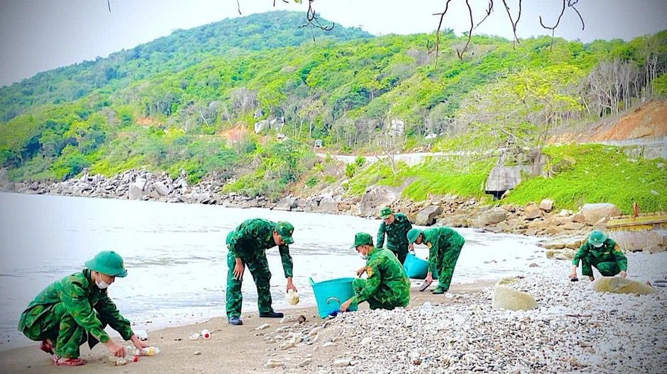 “Lửa sáng tạo” thắp lên từ ngọn sóng tiền tiêu Hòn Khoai