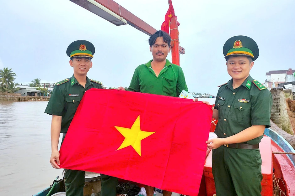 “Lửa sáng tạo” thắp lên từ ngọn sóng tiền tiêu Hòn Khoai