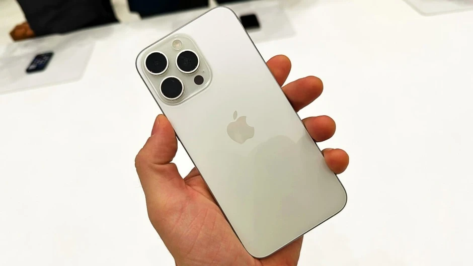 5 Chiếc iPhone cũ giá rẻ đáng mua nhất sau Sự kiện ra mắt iPhone 18 Pro Max 5 Chiếc iPhone cũ giá rẻ đáng mua nhất sau Sự kiện ra mắt iPhone 18 Pro Max